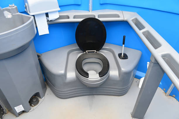 Best Best portable toilet rental  in Village Green, NY